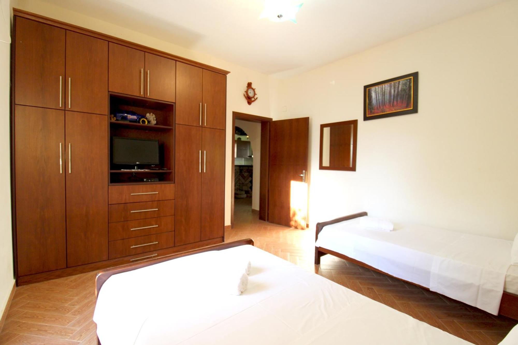 Garden Villa Dhesara Ksamil Ngoại thất bức ảnh