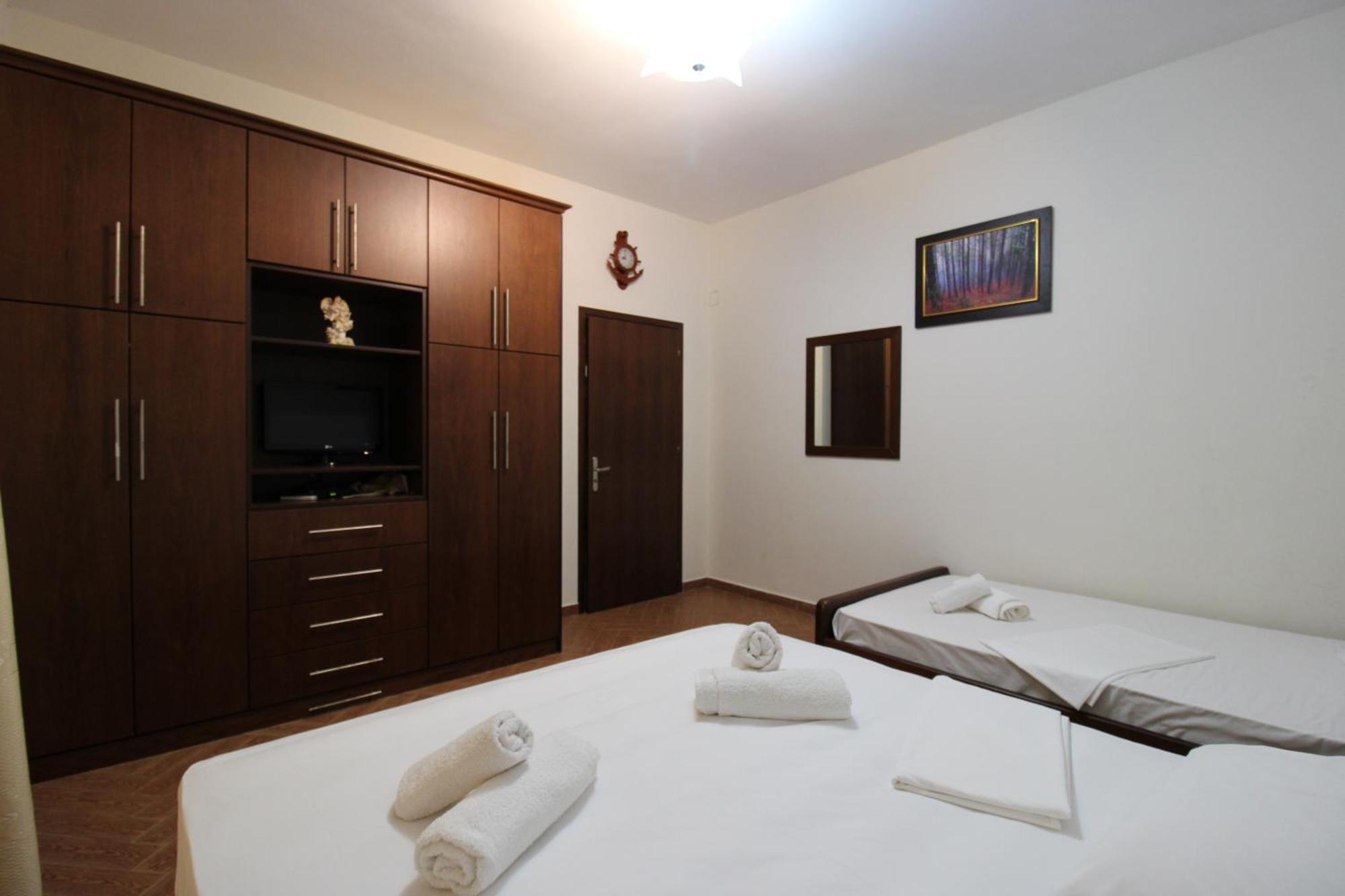 Garden Villa Dhesara Ksamil Ngoại thất bức ảnh